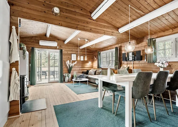 3 Bedroom Cozy In Vakantiehuis